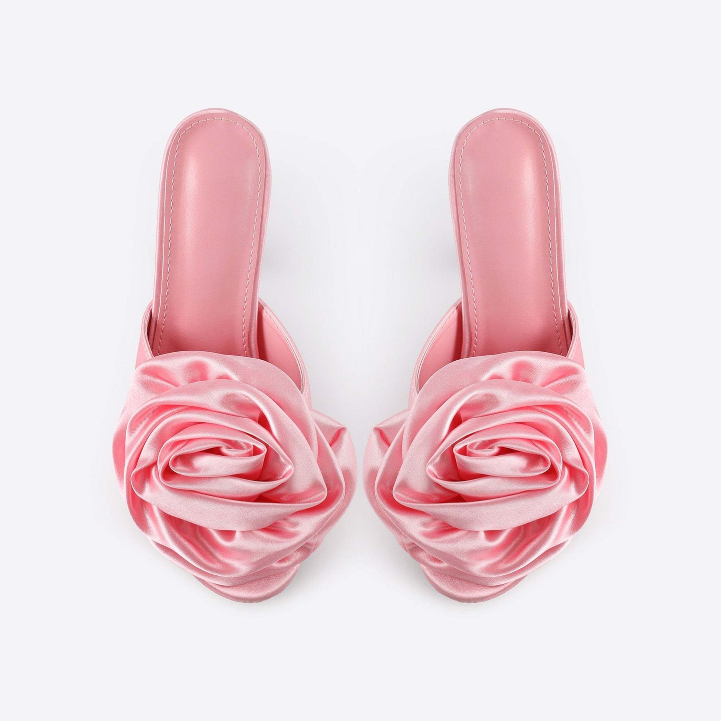 Sandales à fleurs en soie rose