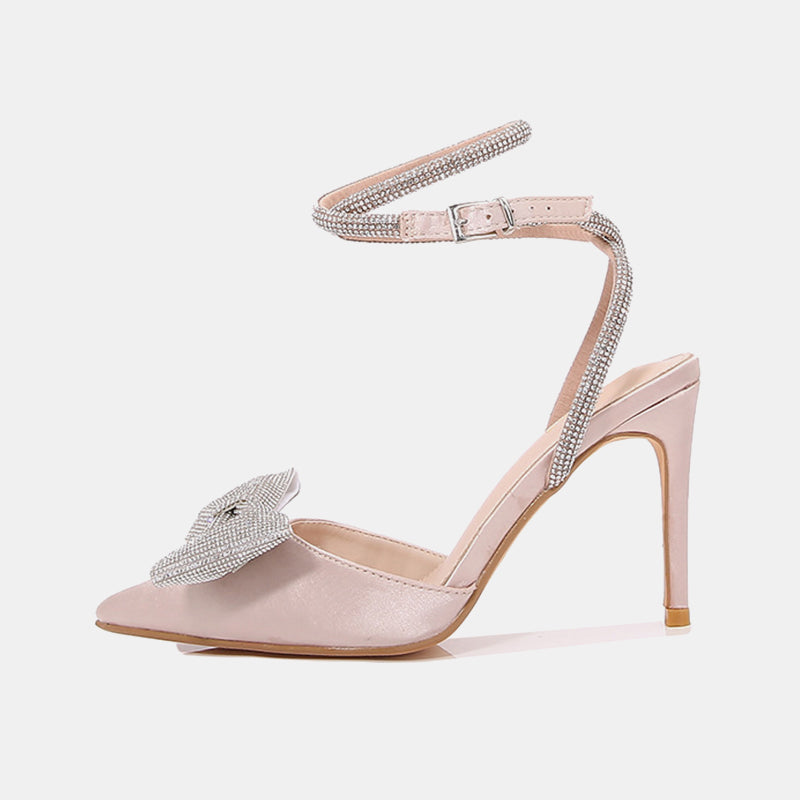 Sandales à talons et brides avec nœud en diamant Viola