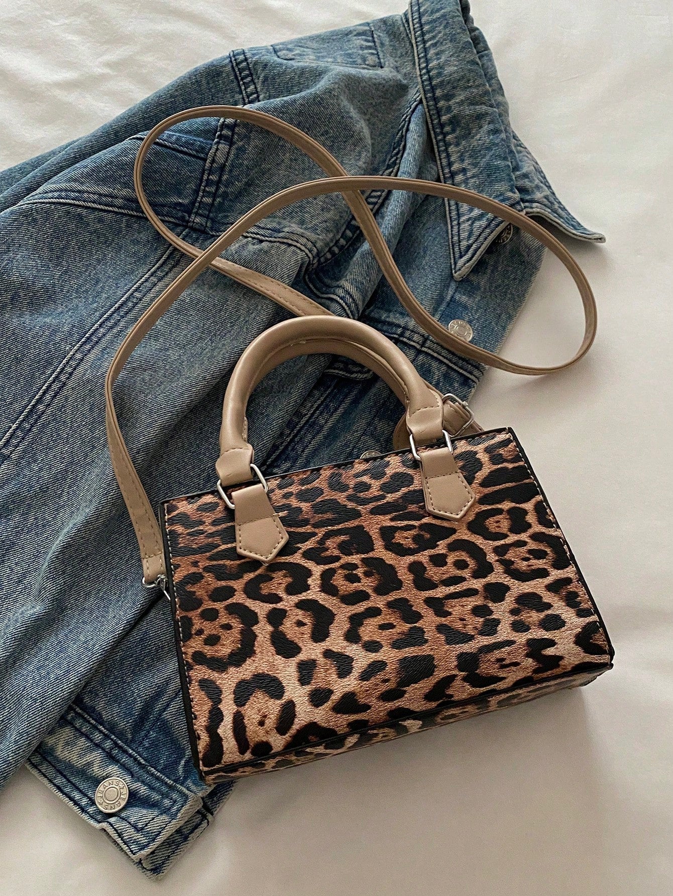 Penelope Vintage Minimalistische Umhängetasche mit Lychee-Hautstruktur