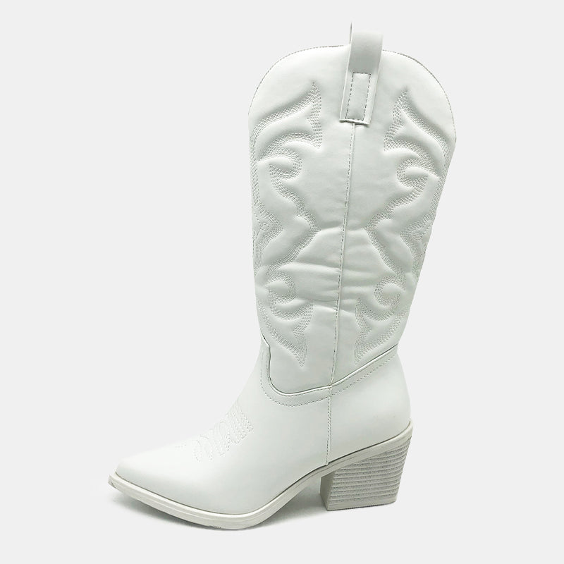 Gardenia Shiny Metallic Embroidery Boots