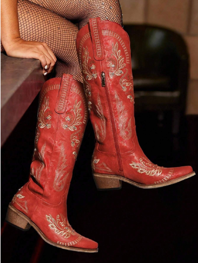 Gardenia Embroidery Vintage Cowboy Boots