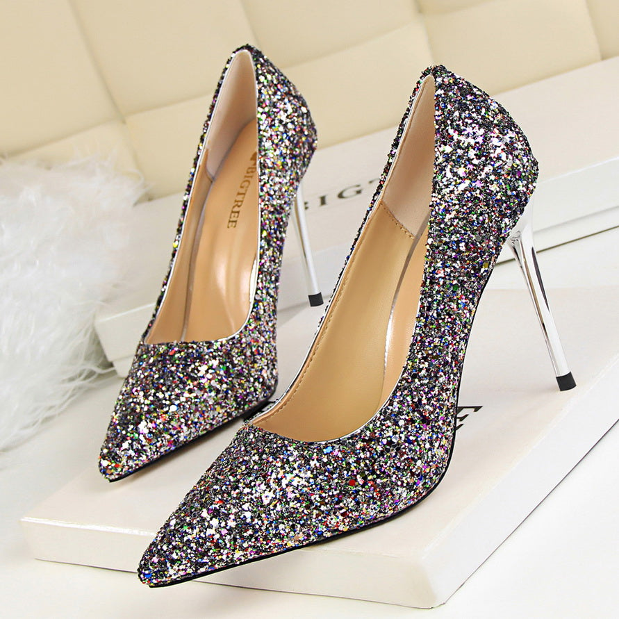 Lily Sparkling Rhinestone Pumps