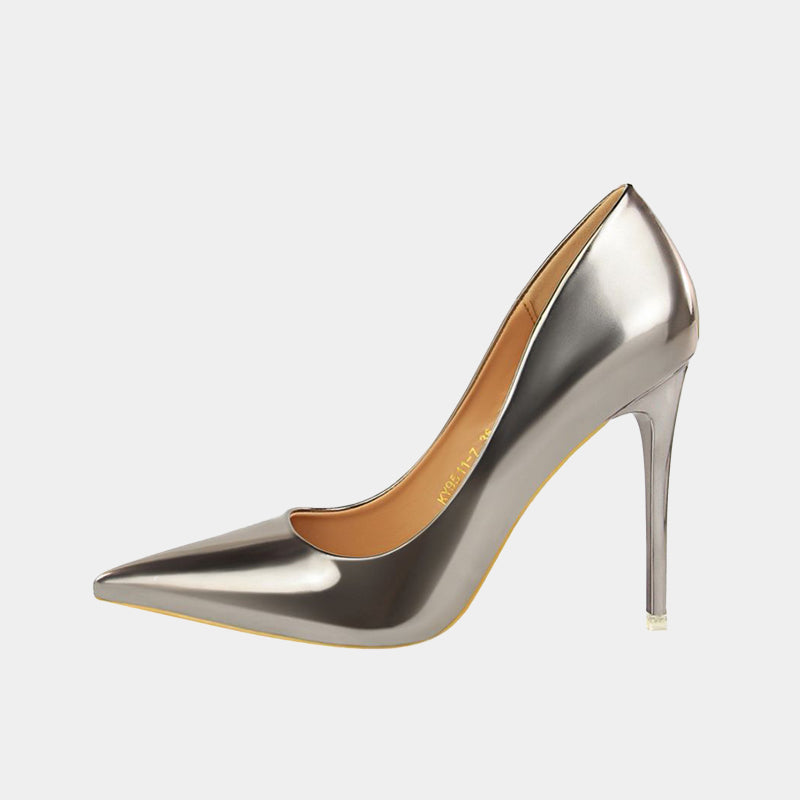 Escarpins en cuir verni Fressia