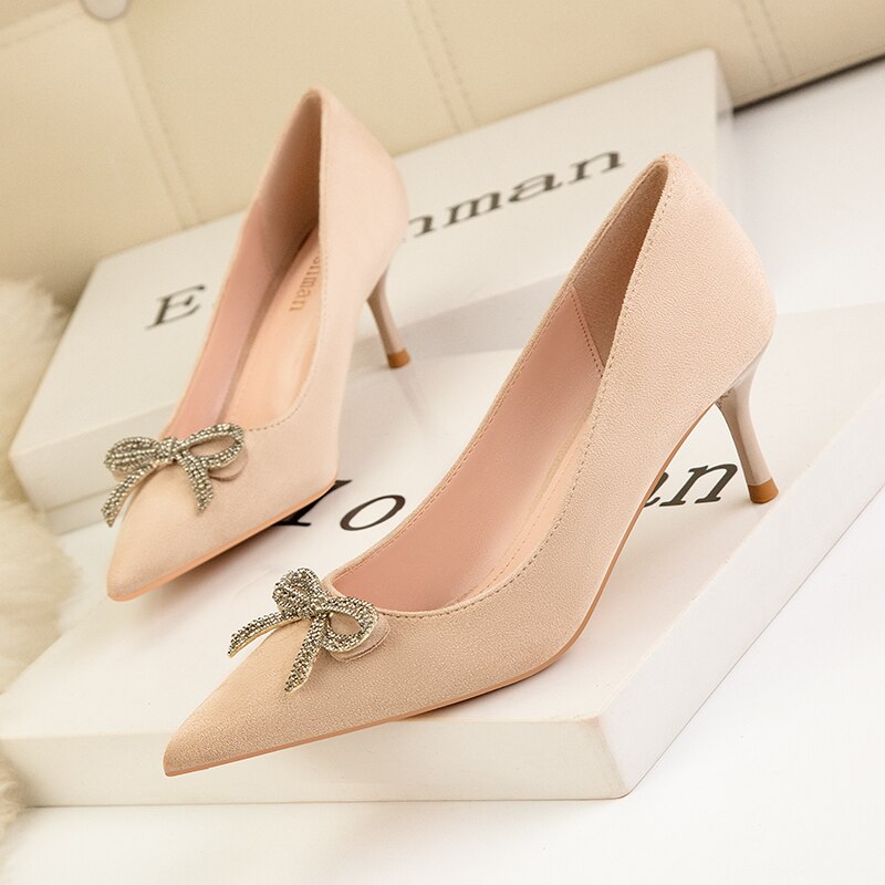 Daisy Bow-knot Pumps