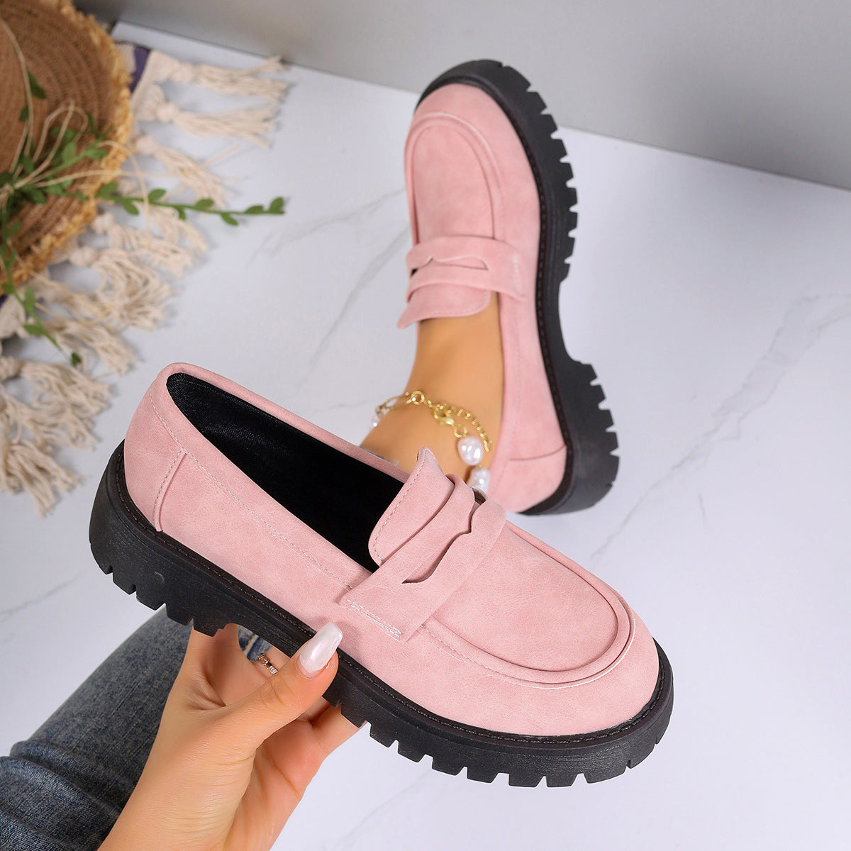 Gerbera Solid Color Loafers