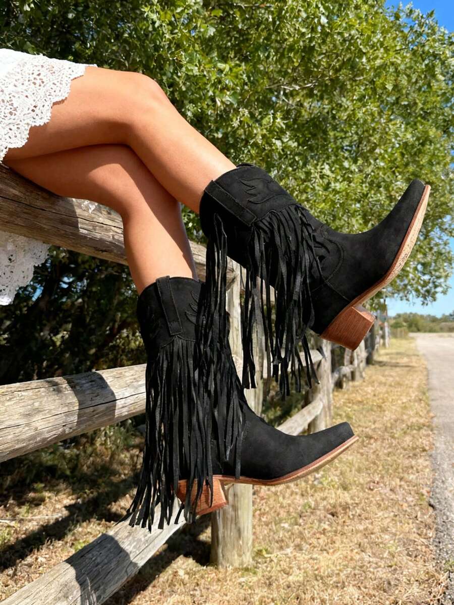 Dahlia Retro Tassel Cowboy Boots