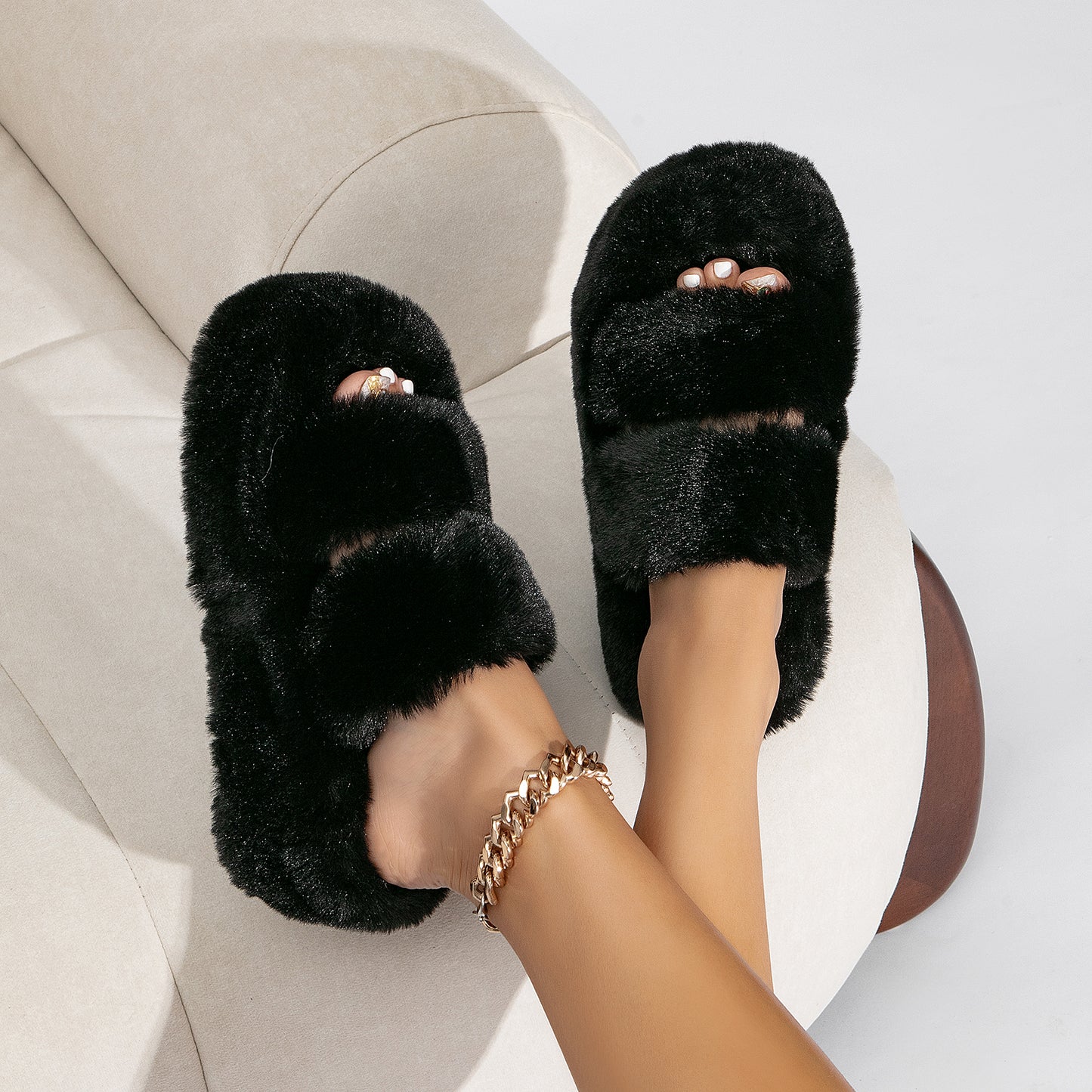 Hibiscus Thick-Soled Fluffy Slippers