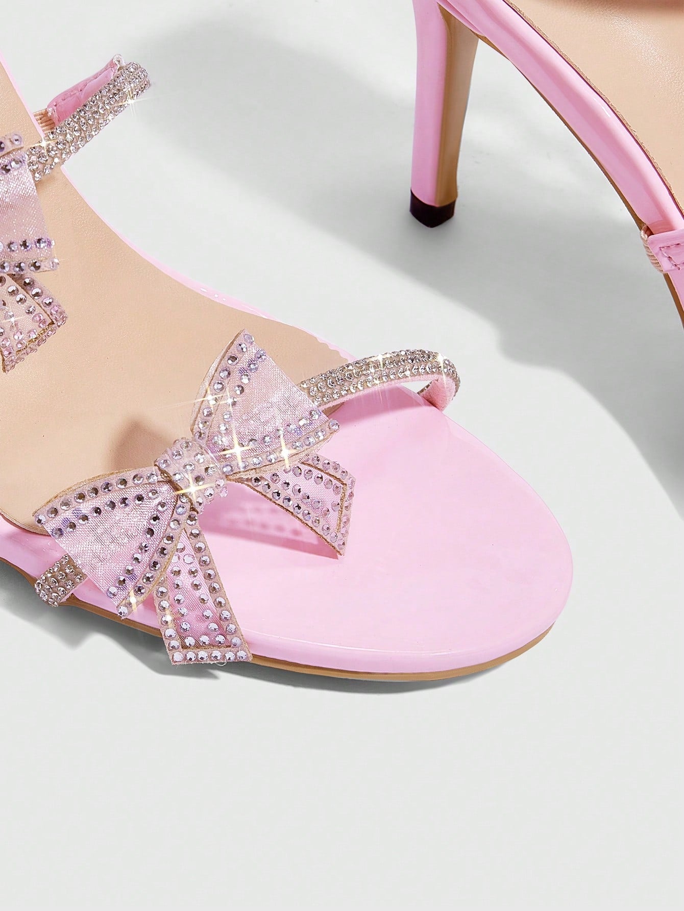 Camelia Rhinestone Bow-knot Sandals