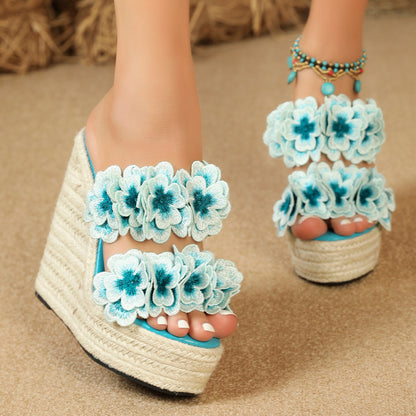 Sandales à plateforme à motif floral Nepeta