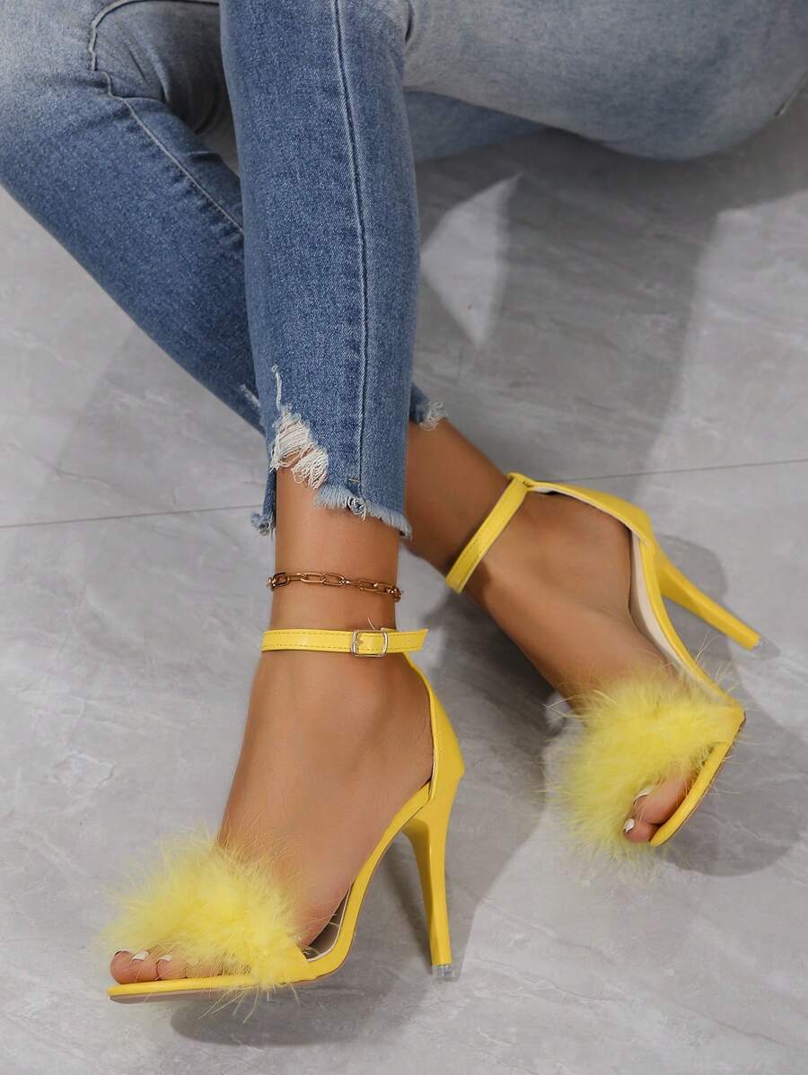 Camelia Fluffy Sandals