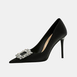 Nemesia Strass-Stiletto-Pumps