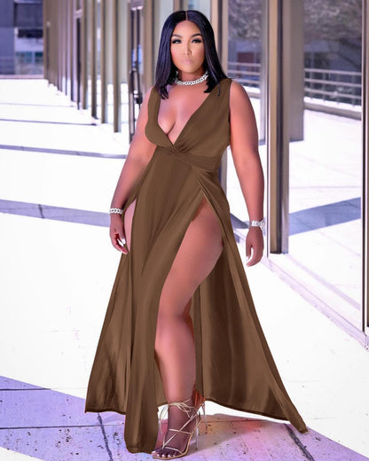 Plus Size Sleeveless V-Neck Split Maxi Dress