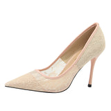 Viola Lace Pumps