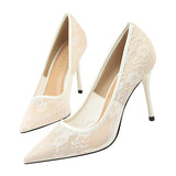 Viola Lace Pumps