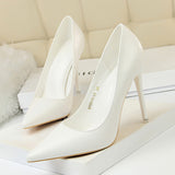 Daisy Solid Color Pumps