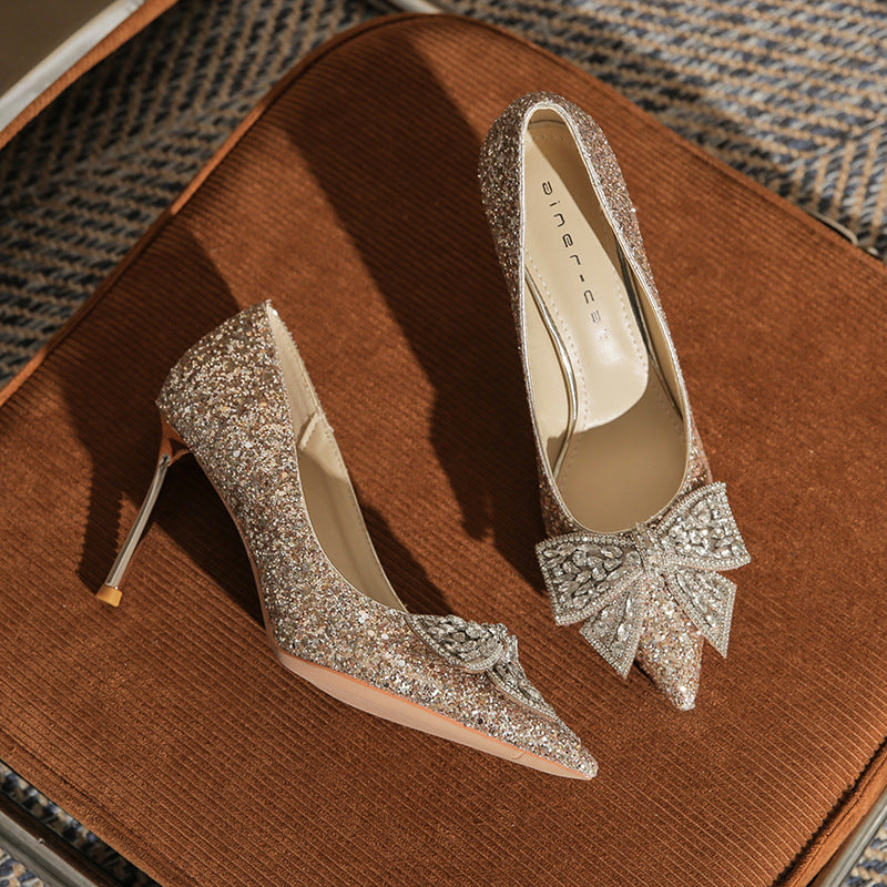 Jaborosa Rhinestone Bow Wedding Pumps