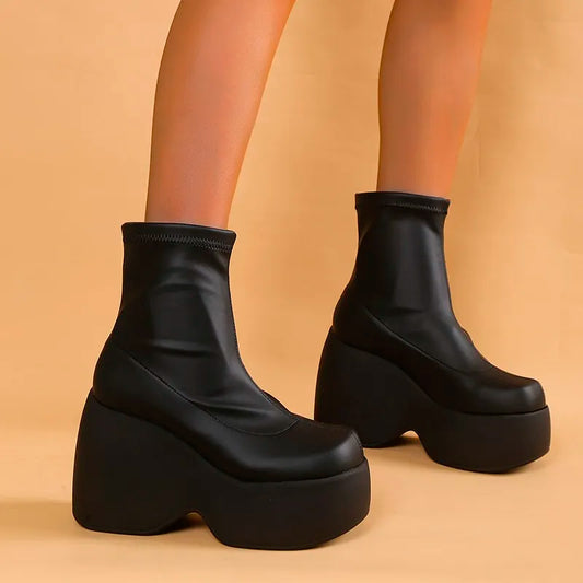 Wastaria Chunky Boots